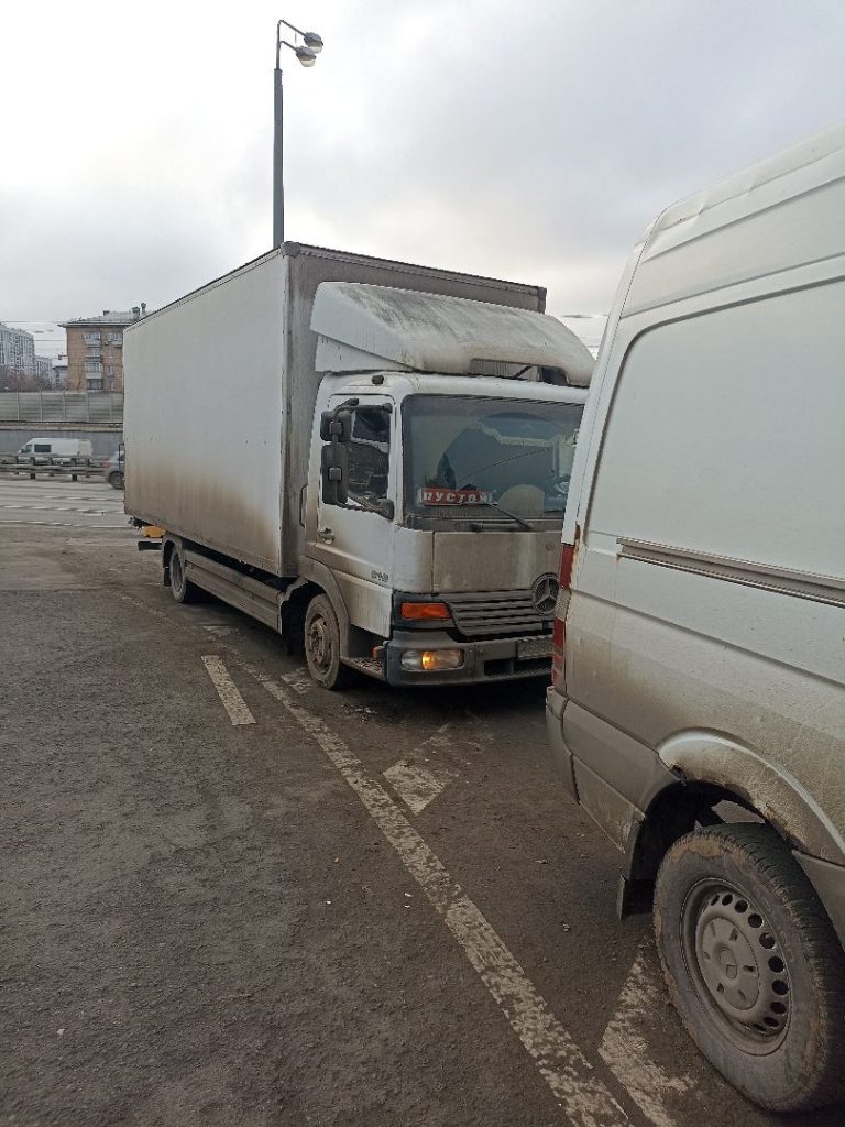 Выездной грузовой шиномонтаж Волоколамское шоссе